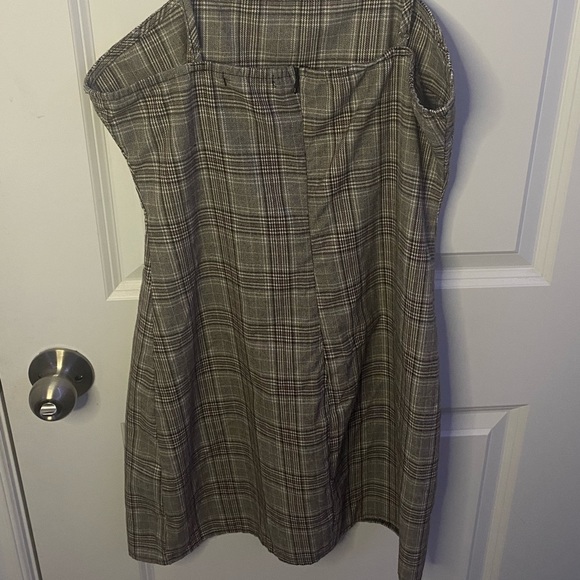 Plaid Dress - Picture 2 of 3